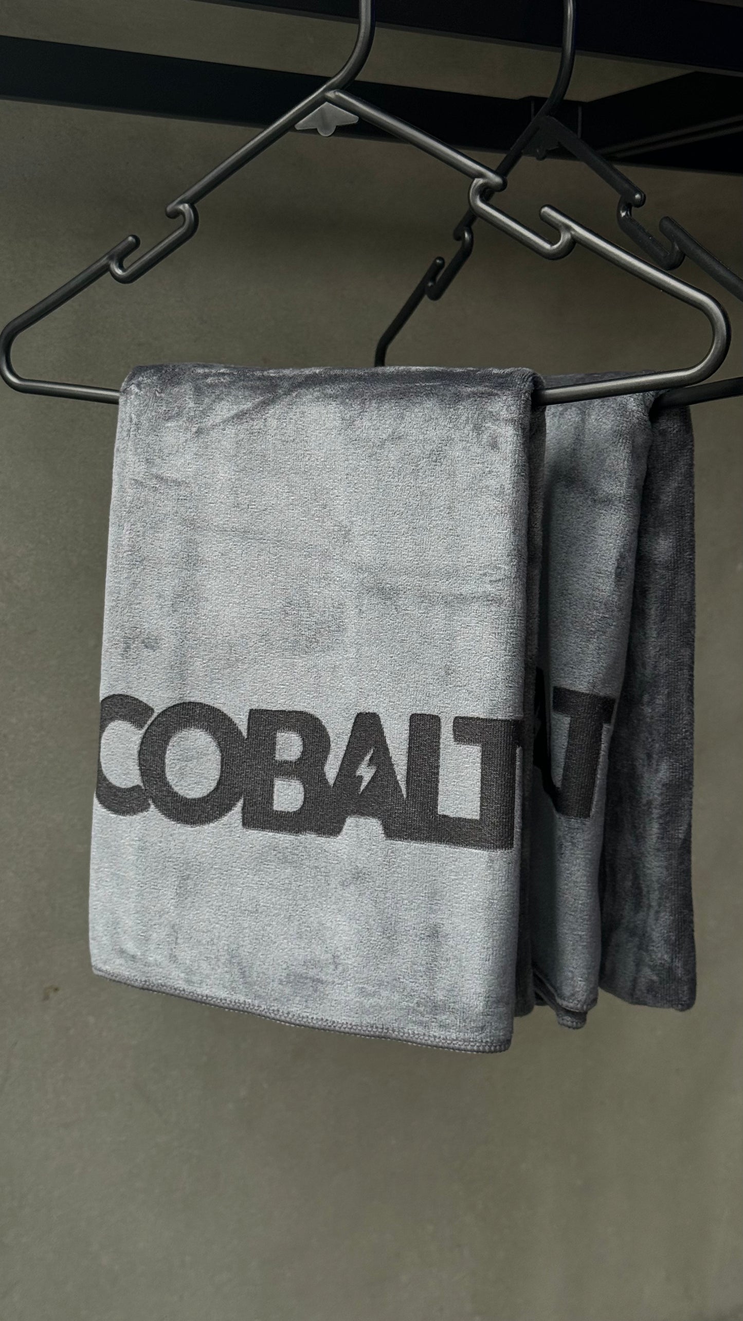 SWEAT TOWEL
